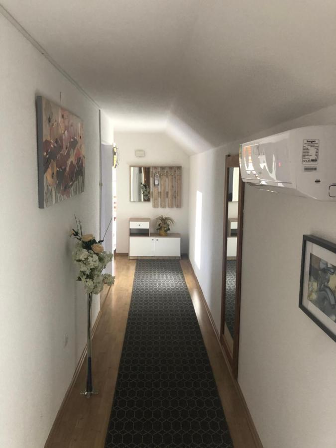 Apartment Jakovljevic Gornji Vaganac Exteriör bild